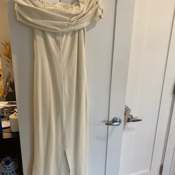 Reformation Ivory Knit off-the-shoulder Dress - Picture 4 of 5